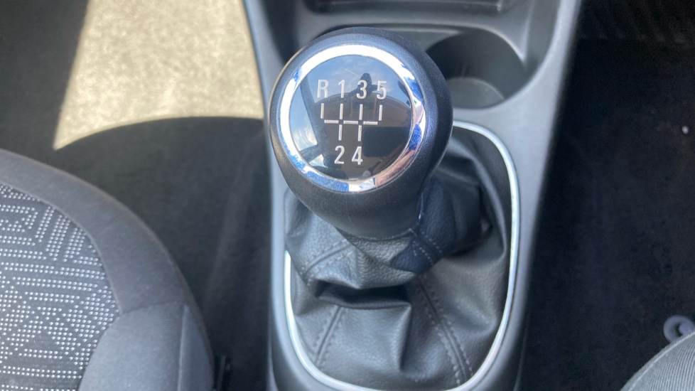 Vauxhall Corsa 1.4 [75] Energy 5dr [AC] Petrol Hatchback - Image 27
