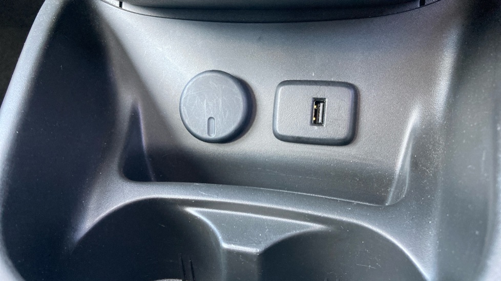 Vauxhall Corsa 1.4 [75] Energy 5dr [AC] Petrol Hatchback - Image 29