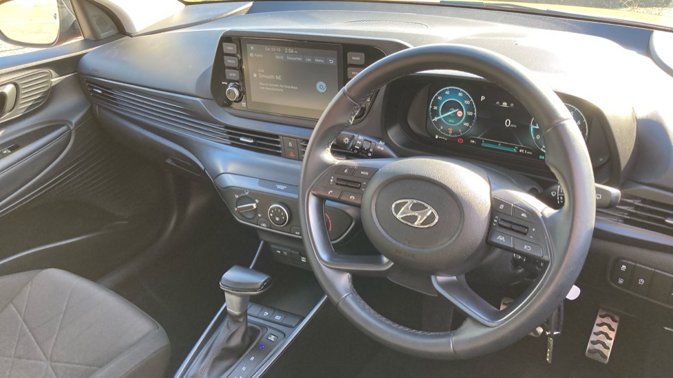 Hyundai BAYON 1.0 TGDi 48V MHEV SE Connect 5dr DCT Petrol Hatchback - Image 11