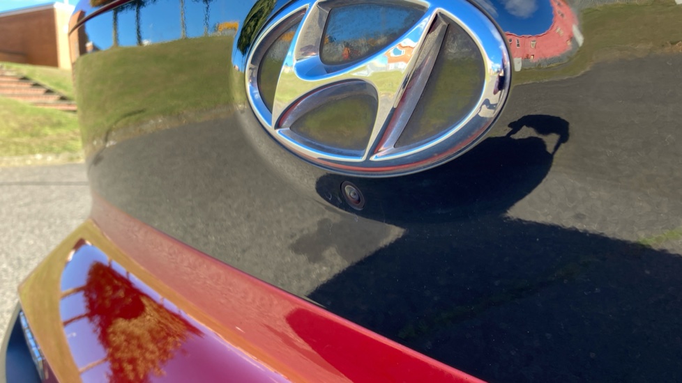 Hyundai BAYON 1.0 TGDi 48V MHEV SE Connect 5dr DCT Petrol Hatchback - Image 23
