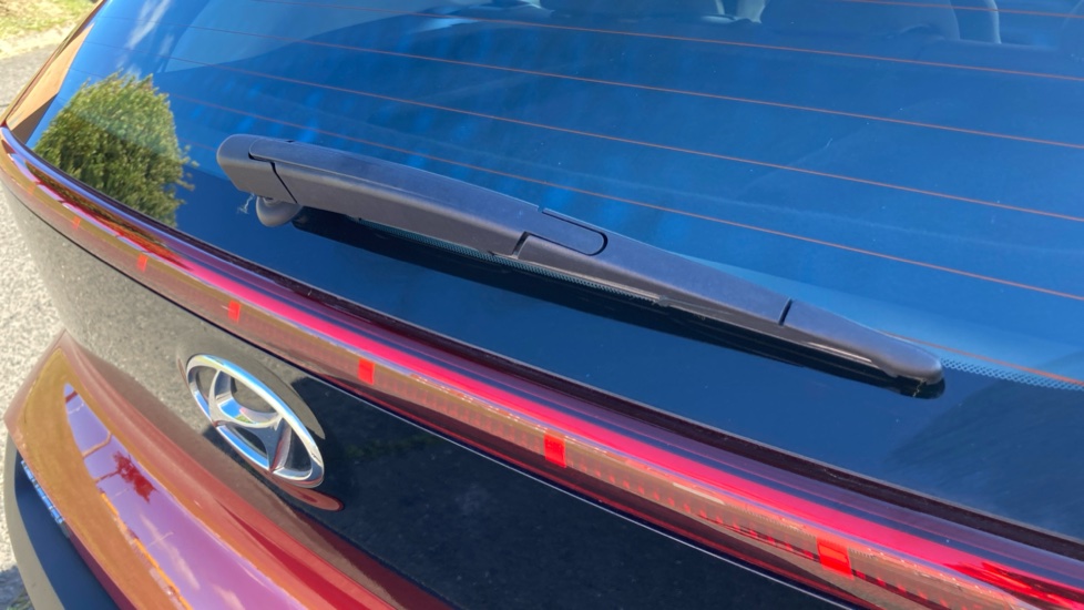 Hyundai BAYON 1.0 TGDi 48V MHEV SE Connect 5dr DCT Petrol Hatchback - Image 24