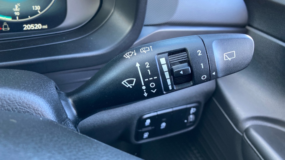 Hyundai BAYON 1.0 TGDi 48V MHEV SE Connect 5dr DCT Petrol Hatchback - Image 31
