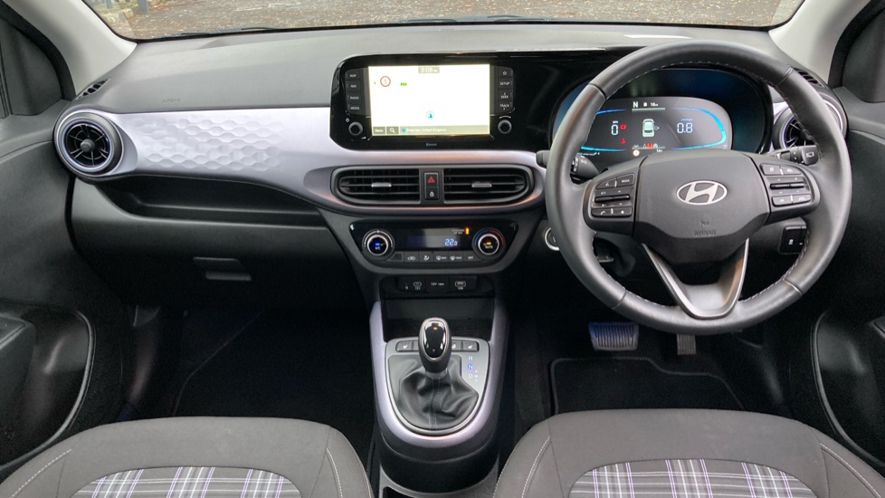 Hyundai i10 1.0 [63] Premium 5dr Auto [Nav] Petrol Hatchback - Image 10