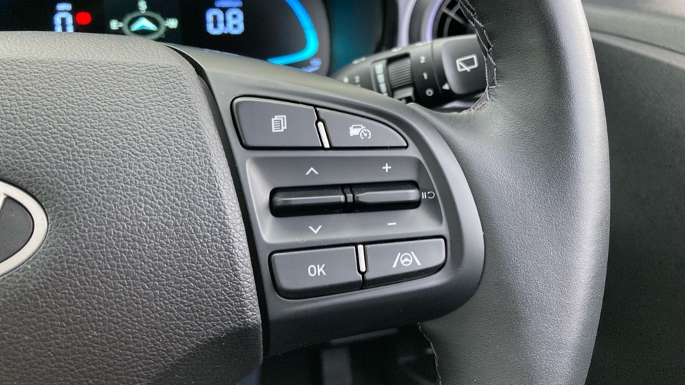 Hyundai i10 1.0 [63] Premium 5dr Auto [Nav] Petrol Hatchback - Image 32
