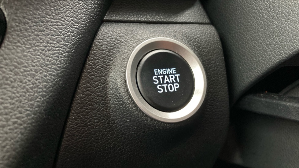 Hyundai i10 1.0 [63] Premium 5dr Auto [Nav] Petrol Hatchback - Image 36