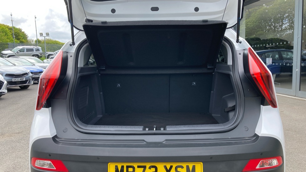 Hyundai BAYON 1.0 TGDi 48V MHEV Ultimate 5dr DCT Petrol Hatchback - Image 4