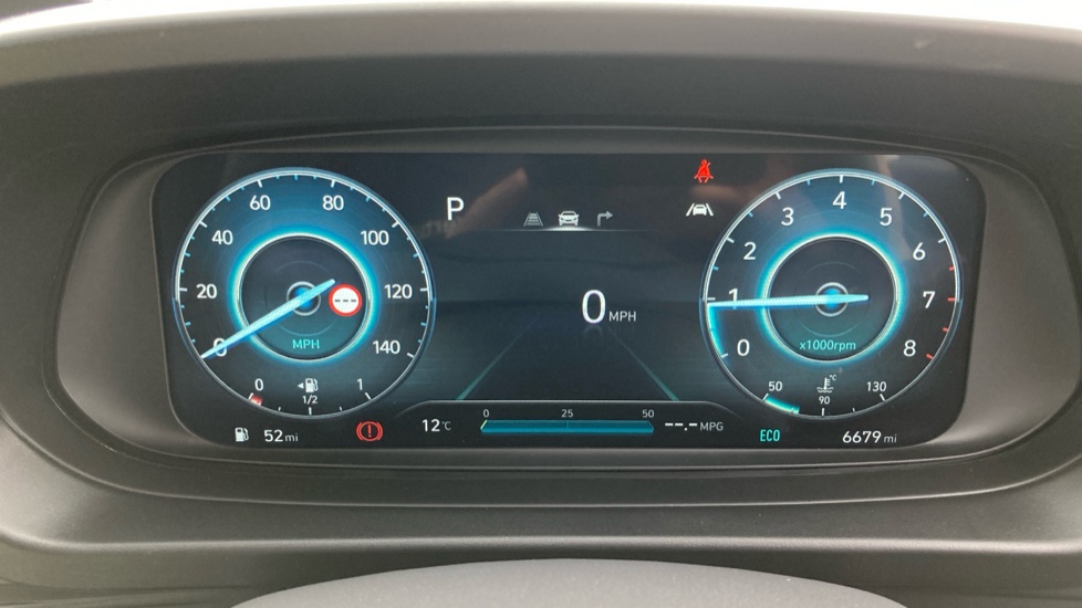 Hyundai BAYON 1.0 TGDi 48V MHEV Ultimate 5dr DCT Petrol Hatchback - Image 18