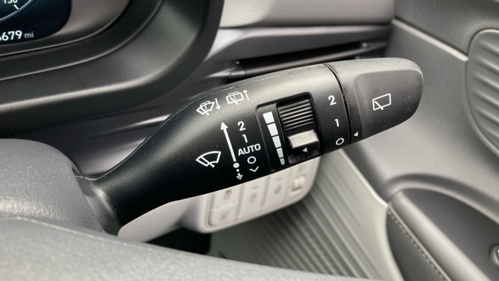 Hyundai BAYON 1.0 TGDi 48V MHEV Ultimate 5dr DCT Petrol Hatchback - Image 30