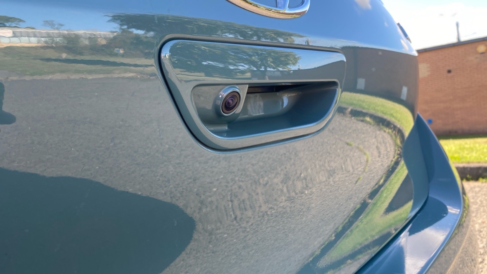 Hyundai i10 1.2 MPi SE Connect 5dr Petrol Hatchback - Image 21