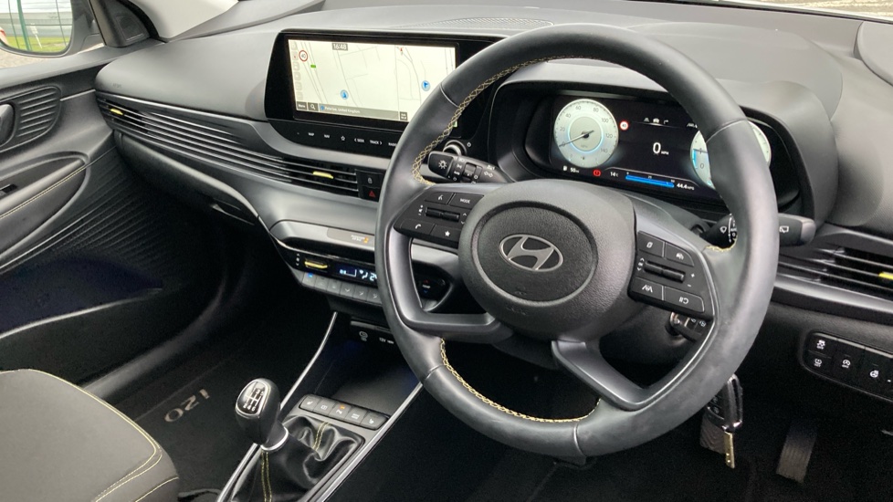 Hyundai i20 1.0T GDi Premium 5dr Petrol Hatchback - Image 11