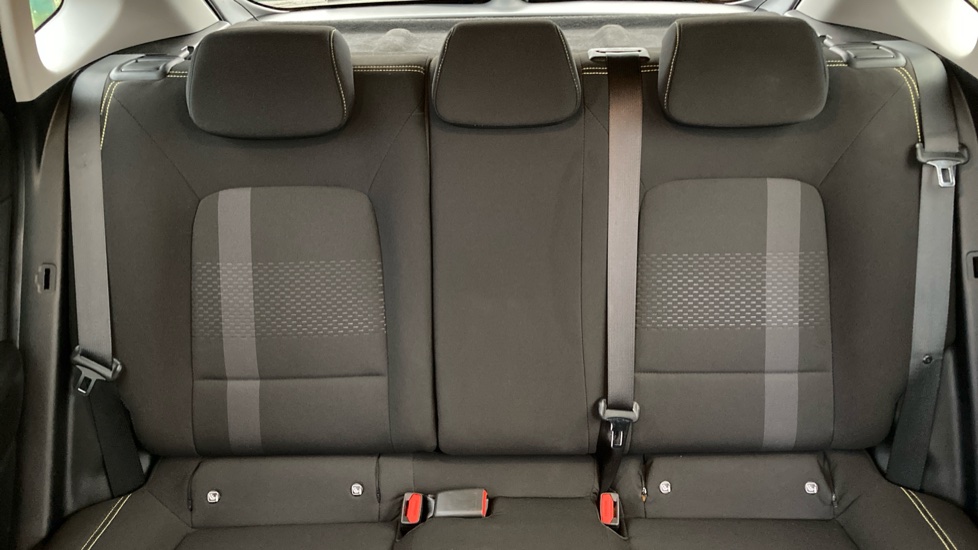 Hyundai i20 1.0T GDi Premium 5dr Petrol Hatchback - Image 15