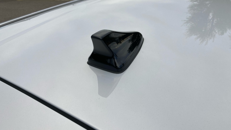 Hyundai i20 1.0T GDi Premium 5dr Petrol Hatchback - Image 24