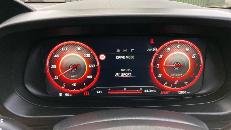 Hyundai i20 1.0T GDi Premium 5dr Petrol Hatchback - Image 43