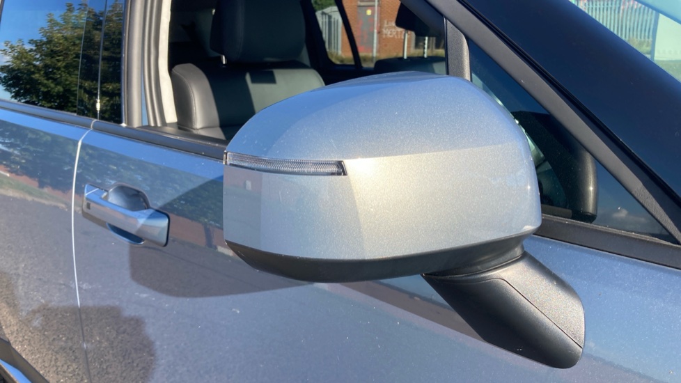 Hyundai SANTA FE 1.6 TGDi Plug-in Hybrid Premium 5dr 4WD Auto Estate - Image 22