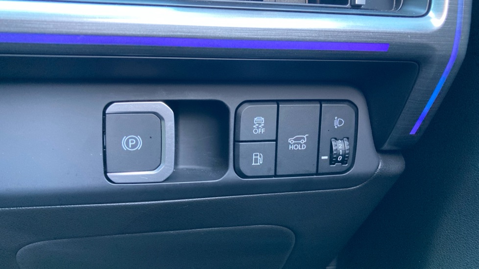 Hyundai SANTA FE 1.6 TGDi Plug-in Hybrid Premium 5dr 4WD Auto Estate - Image 28