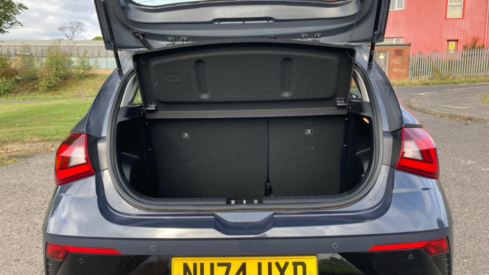 Hyundai i20 1.0T GDi Advance 5dr Petrol Hatchback - Image 4