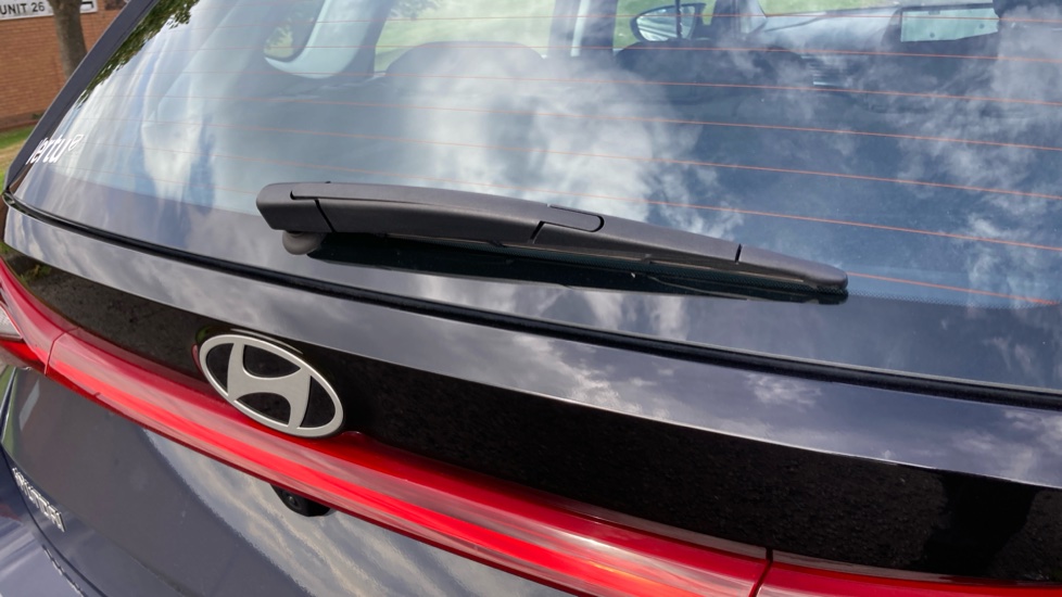 Hyundai i20 1.0T GDi Advance 5dr Petrol Hatchback - Image 23