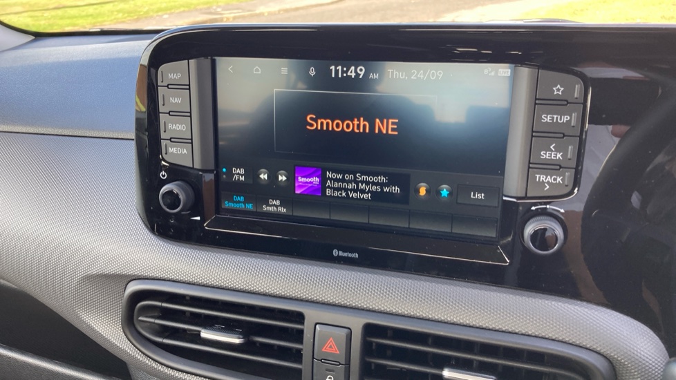 Hyundai i10 1.0 [63] Advance 5dr [Nav] Petrol Hatchback - Image 39