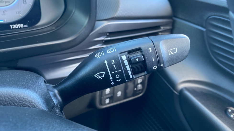 Hyundai i20 1.0T GDi Advance 5dr Petrol Hatchback - Image 28