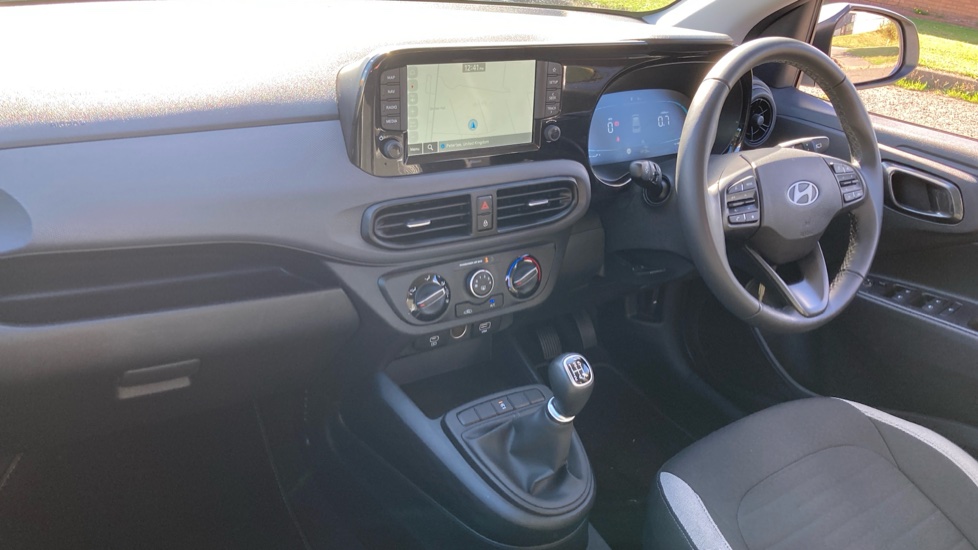 Hyundai i10 1.0 [63] Advance 5dr [Nav] Petrol Hatchback - Image 9