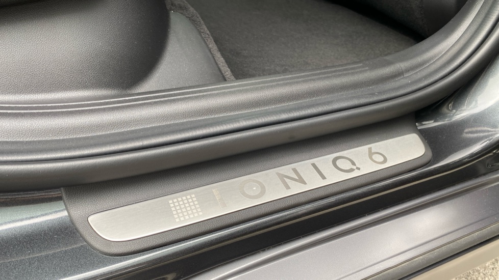 Hyundai IONIQ 6 168kW Premium 77kWh 4dr Auto Electric Saloon - Image 23