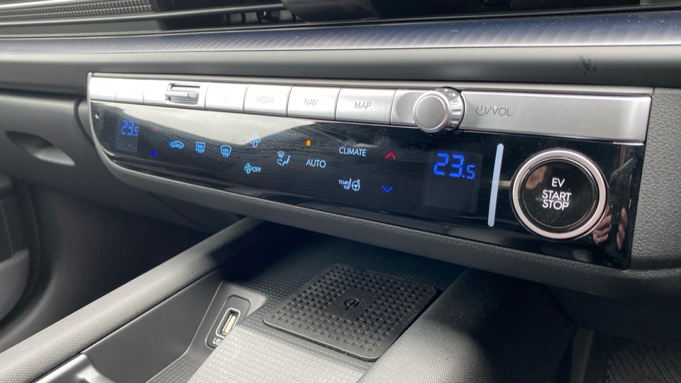Hyundai IONIQ 6 168kW Premium 77kWh 4dr Auto Electric Saloon - Image 34