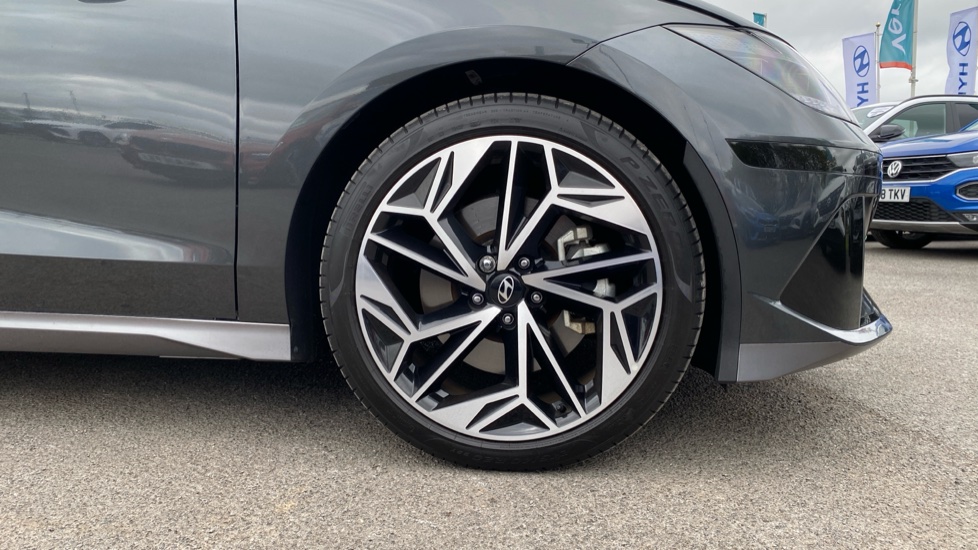 Hyundai IONIQ 6 168kW Premium 77kWh 4dr Auto Electric Saloon - Image 50