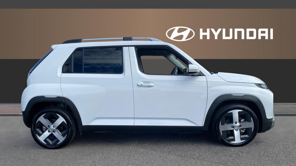 Hyundai INSTER 85kW 02 49kWh 5dr Auto Electric Hatchback - Image 5