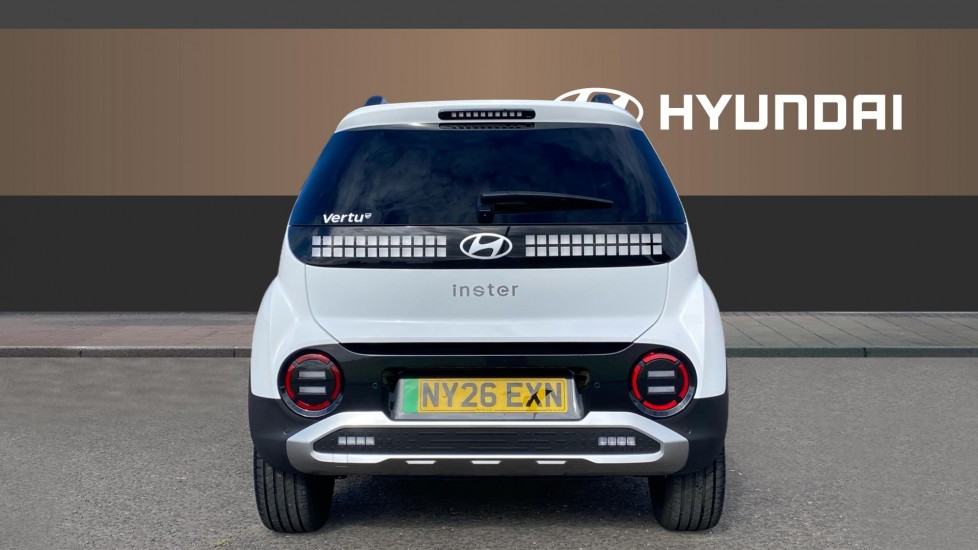 Hyundai INSTER 85kW 02 49kWh 5dr Auto Electric Hatchback - Image 6
