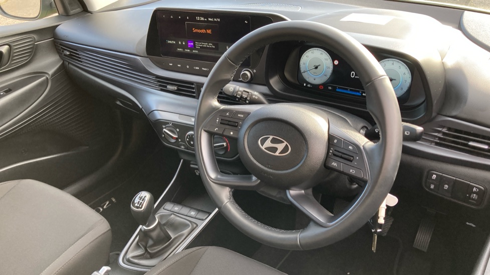 Hyundai i20 1.0T GDi Advance [Nav] 5dr Petrol Hatchback - Image 11