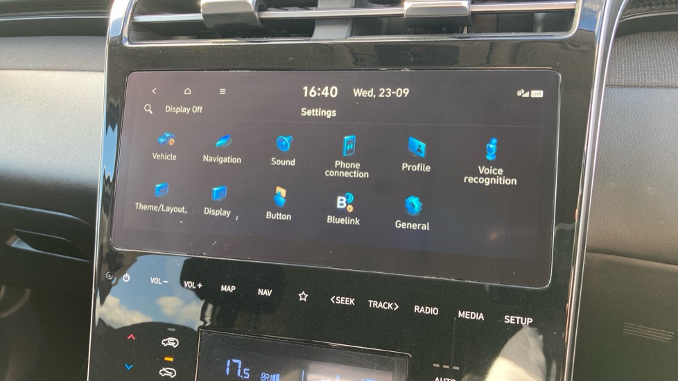 Hyundai TUCSON 1.6 TGDi SE Connect 5dr 2WD Petrol Estate - Image 35