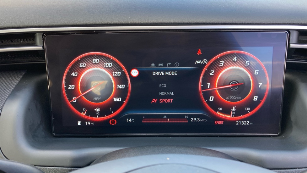 Hyundai TUCSON 1.6 TGDi SE Connect 5dr 2WD Petrol Estate - Image 38