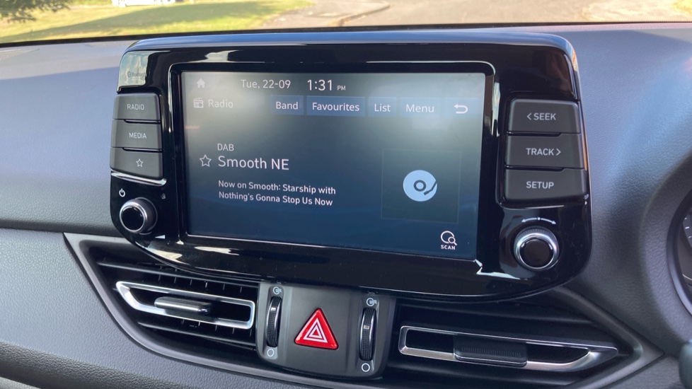 Hyundai i30 1.0T GDi SE Connect 5dr Petrol Hatchback - Image 12