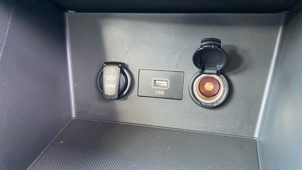 Hyundai i30 1.0T GDi SE Connect 5dr Petrol Hatchback - Image 29