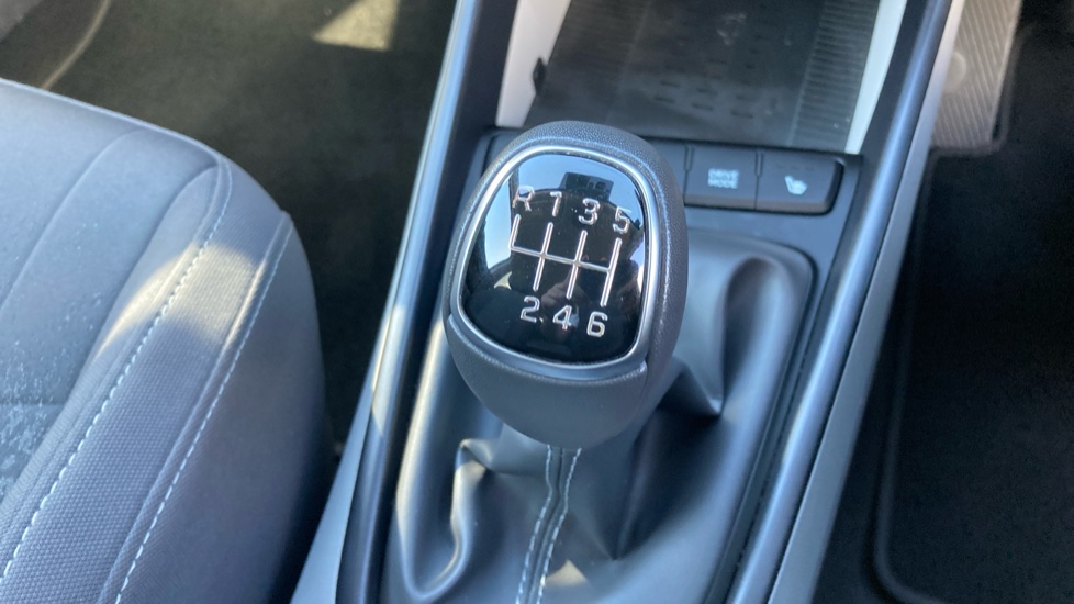 Hyundai BAYON 1.0 TGDi 48V MHEV Ultimate 5dr Petrol Hatchback - Image 35