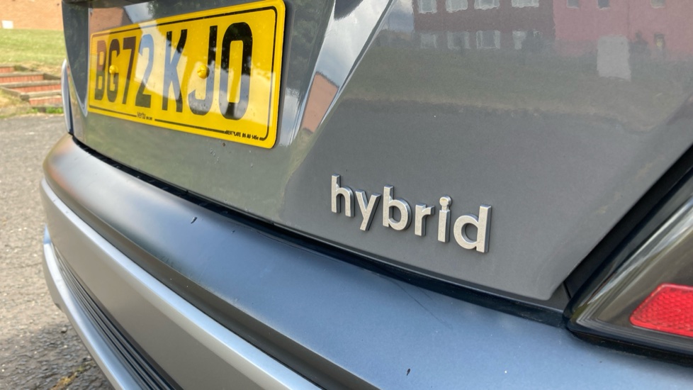 Hyundai KONA 1.6 GDi Hybrid Premium 5dr DCT Hybrid Hatchback - Image 28