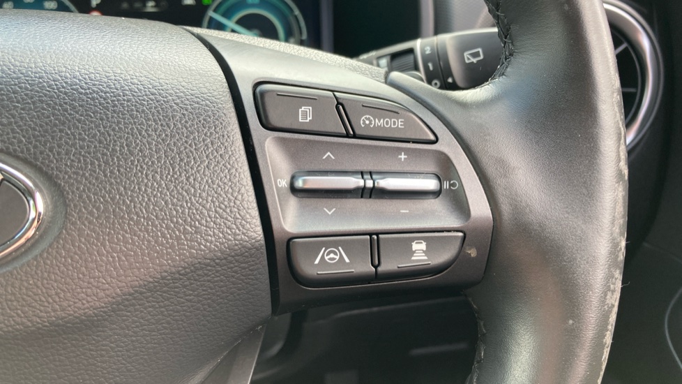 Hyundai KONA 1.6 GDi Hybrid Premium 5dr DCT Hybrid Hatchback - Image 36
