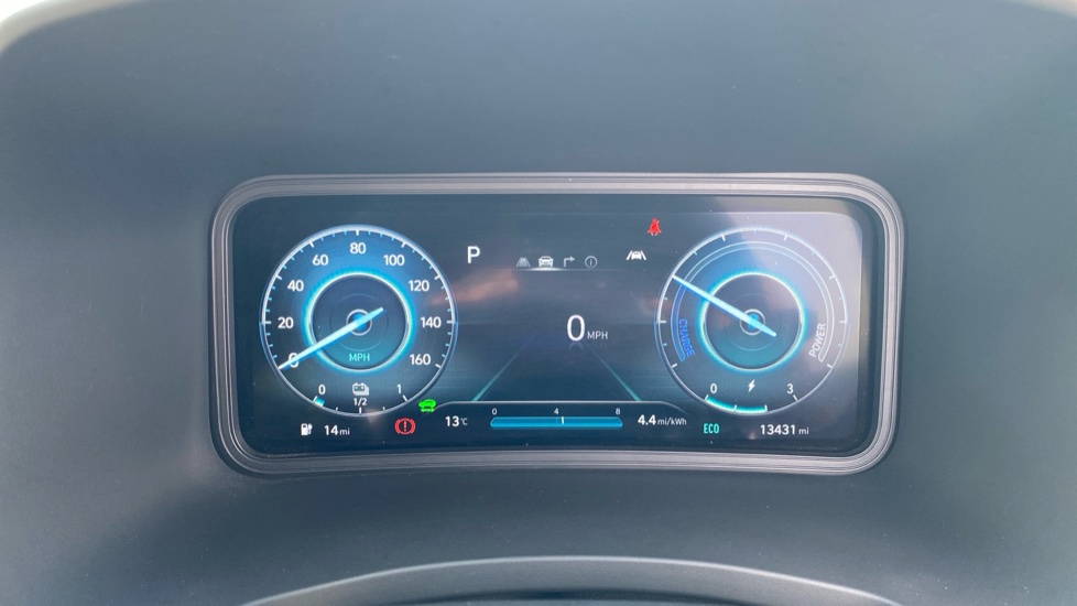 Hyundai KONA 100kW SE Connect 39kWh 5dr Auto Electric Hatchback - Image 18
