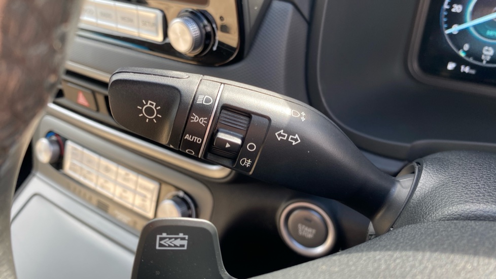 Hyundai KONA 100kW SE Connect 39kWh 5dr Auto Electric Hatchback - Image 27
