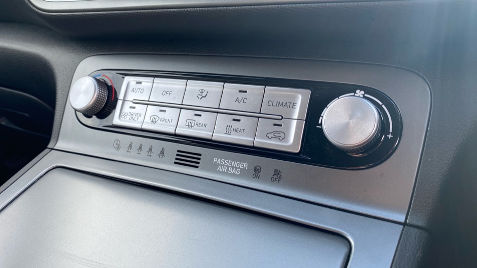 Hyundai KONA 100kW SE Connect 39kWh 5dr Auto Electric Hatchback - Image 33