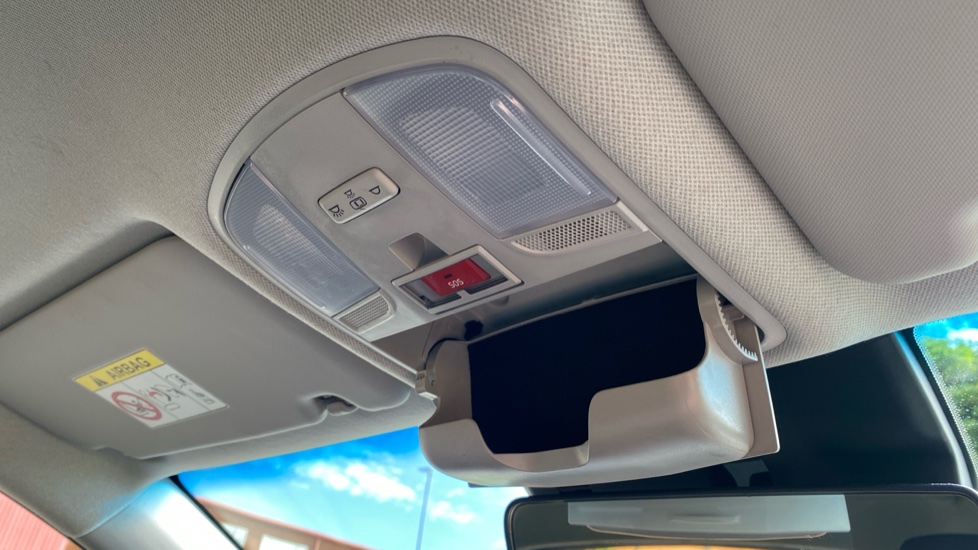 Hyundai KONA 100kW SE Connect 39kWh 5dr Auto Electric Hatchback - Image 35