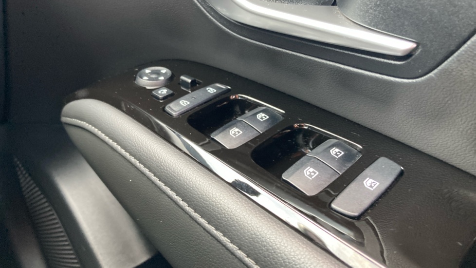 Hyundai TUCSON 1.6 TGDi Hybrid 230 Premium 5dr 2WD Auto Hybrid Estate - Image 20