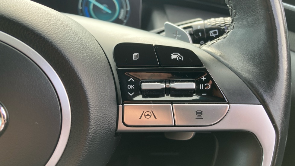 Hyundai TUCSON 1.6 TGDi Hybrid 230 Premium 5dr 2WD Auto Hybrid Estate - Image 25