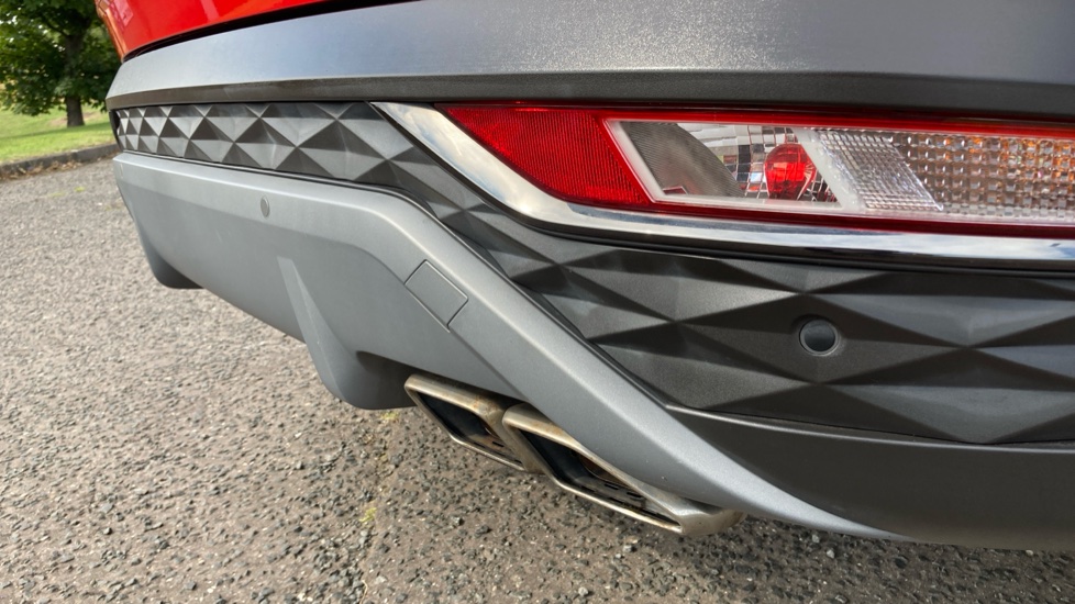 Hyundai TUCSON 1.6 TGDi Hybrid 230 Premium 5dr 2WD Auto Hybrid Estate - Image 40