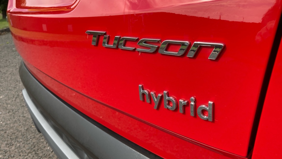 Hyundai TUCSON 1.6 TGDi Hybrid 230 Premium 5dr 2WD Auto Hybrid Estate - Image 41