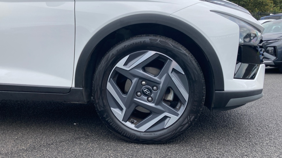 Hyundai BAYON 1.0 TGDi Ultimate 5dr DCT Petrol Hatchback - Image 7