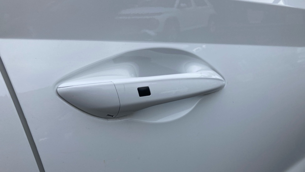 Hyundai BAYON 1.0 TGDi Ultimate 5dr DCT Petrol Hatchback - Image 24
