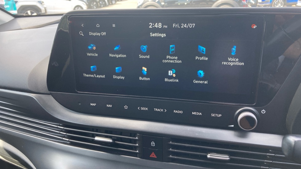 Hyundai i20 1.0T GDi 48V MHD Premium 5dr Petrol Hatchback - Image 33