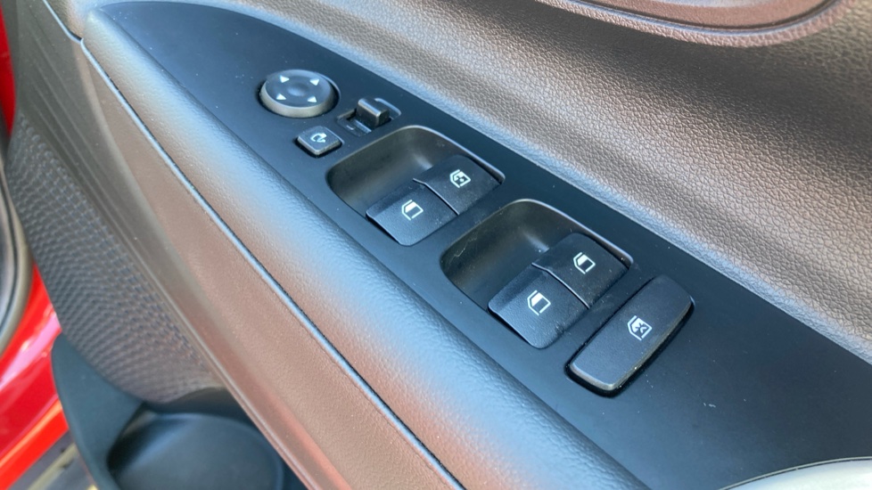 Hyundai BAYON 1.0 TGDi Advance 5dr Petrol Hatchback - Image 22