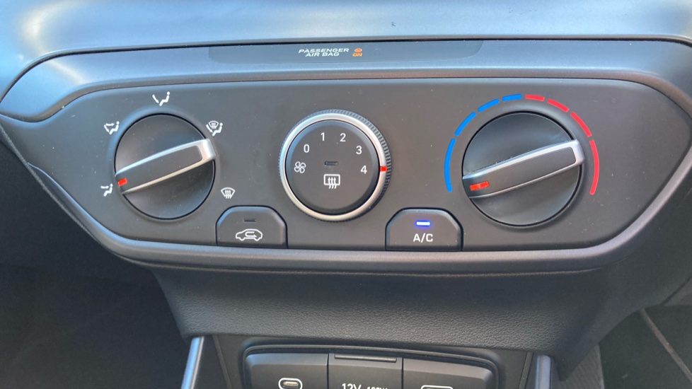 Hyundai BAYON 1.0 TGDi Advance 5dr Petrol Hatchback - Image 32